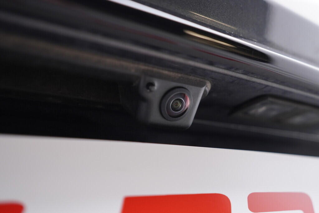 OV190V09627_48.webp_Q7 S-line 3.0 TDI 210 kW automat, DPH