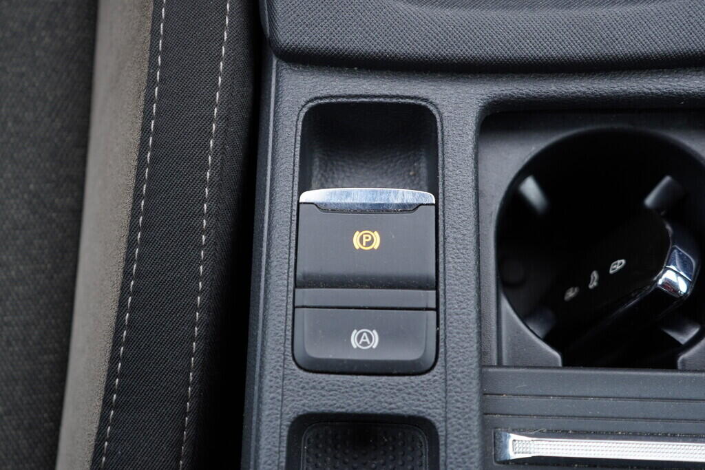 OV190V09628_37.webp_OCTAVIA Scout 2.0 TDI 110 kW automat, DPH