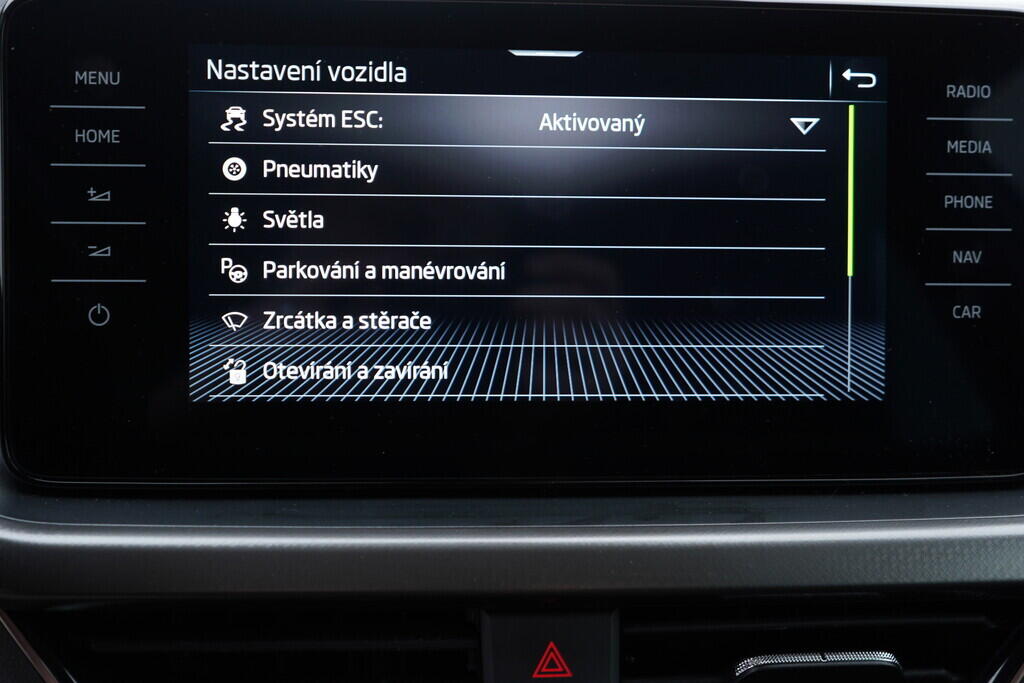 OV190V09631_30.webp_KAMIQ Style 1.5 TSI 110 kW manuál, DPH