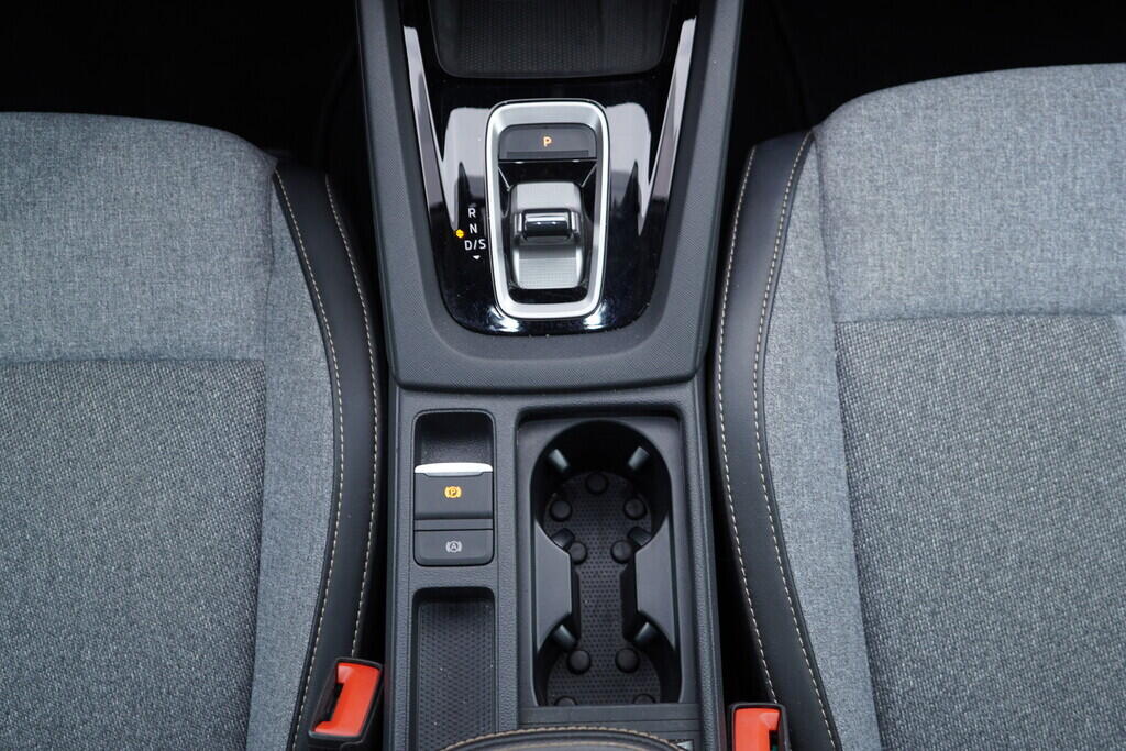 OV190V09634_35.webp_OCTAVIA Top Selection 2.0 TDI 110 kW automat, DPH