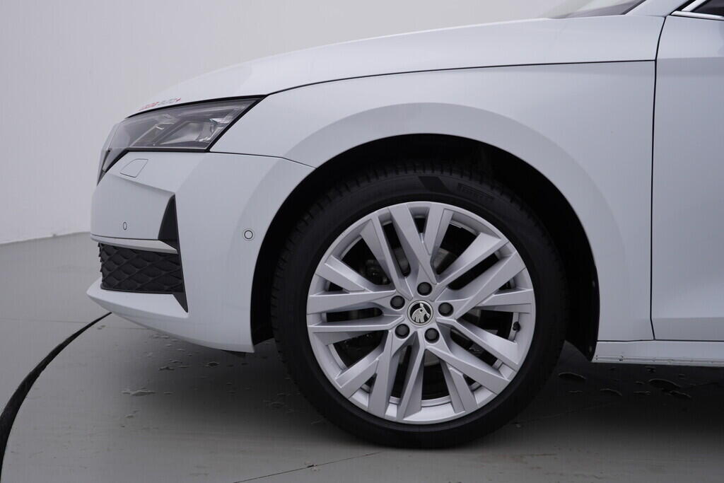 OV190V09634_44.webp_OCTAVIA Top Selection 2.0 TDI 110 kW automat, DPH