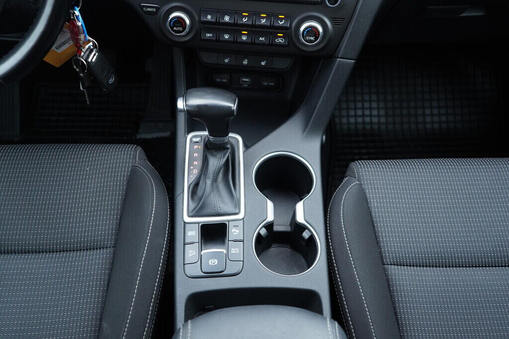 OV190V09635_32.webp_SPORTAGE Exclusive 1.6 CRDI 100 kW automat