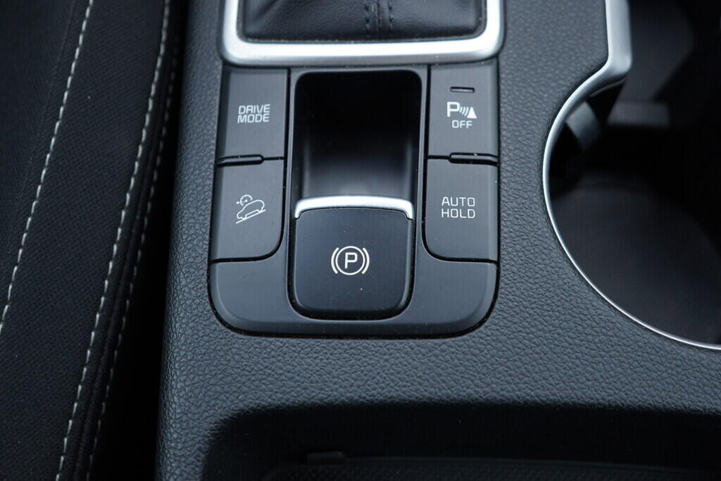 OV190V09635_33.webp_SPORTAGE Exclusive 1.6 CRDI 100 kW automat