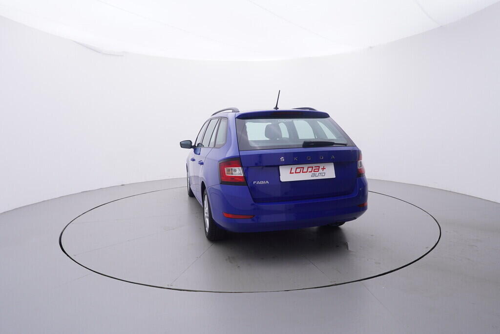 OV190V09636_13.webp_FABIA Ambition 1.0 TSI 70 kW manuál, DPH