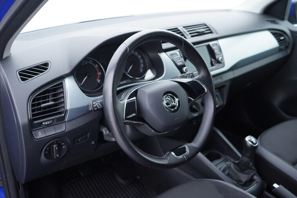 OV190V09636_22.webp_FABIA Ambition 1.0 TSI 70 kW manuál, DPH