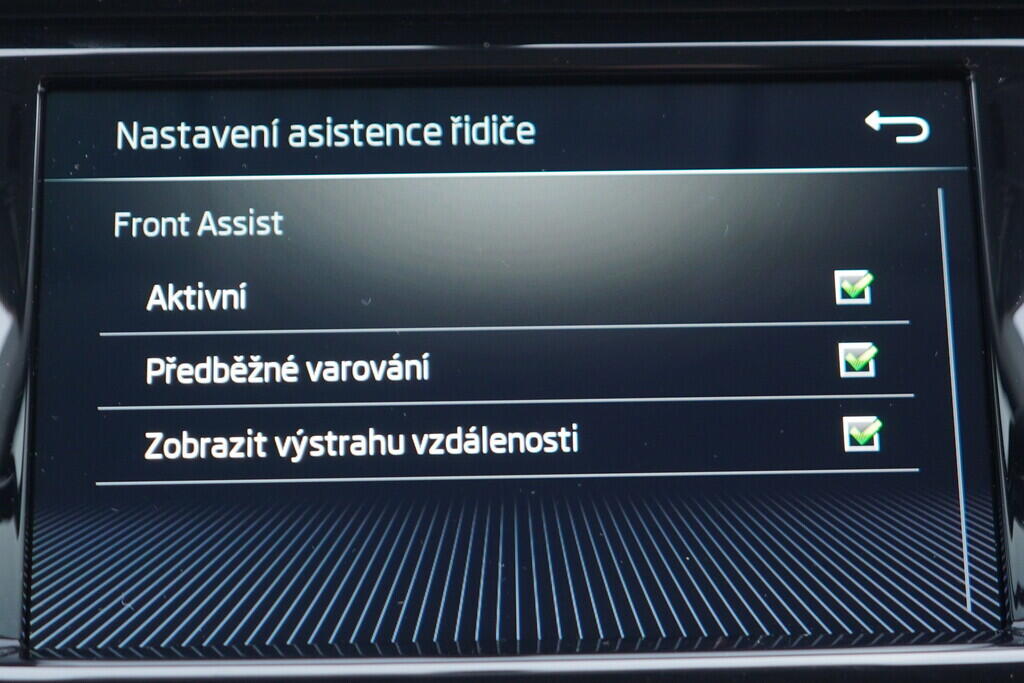 OV190V09636_28.webp_FABIA Ambition 1.0 TSI 70 kW manuál, DPH