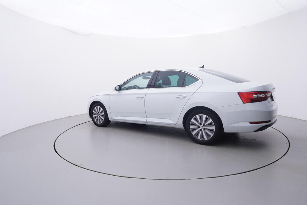 OV190V09637_12.webp_SUPERB Style 2.0 TDI 110 kW automat, DPH