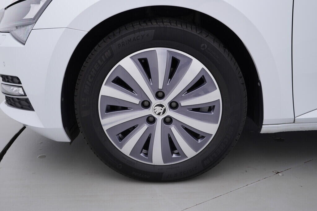 OV190V09637_43.webp_SUPERB Style 2.0 TDI 110 kW automat, DPH