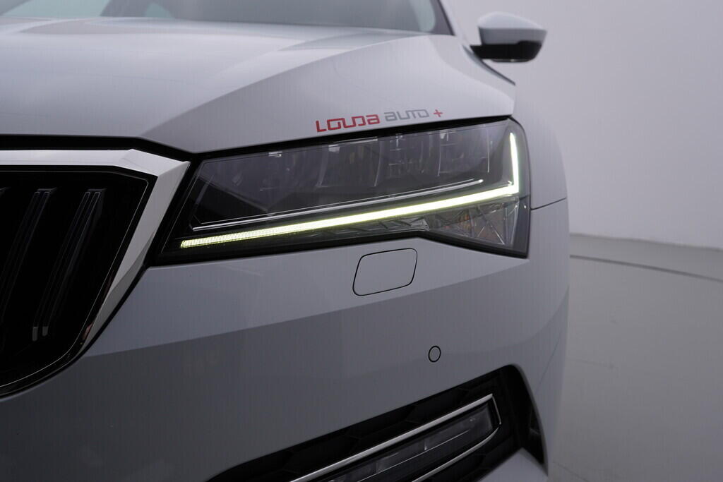 OV190V09637_45.webp_SUPERB Style 2.0 TDI 110 kW automat, DPH