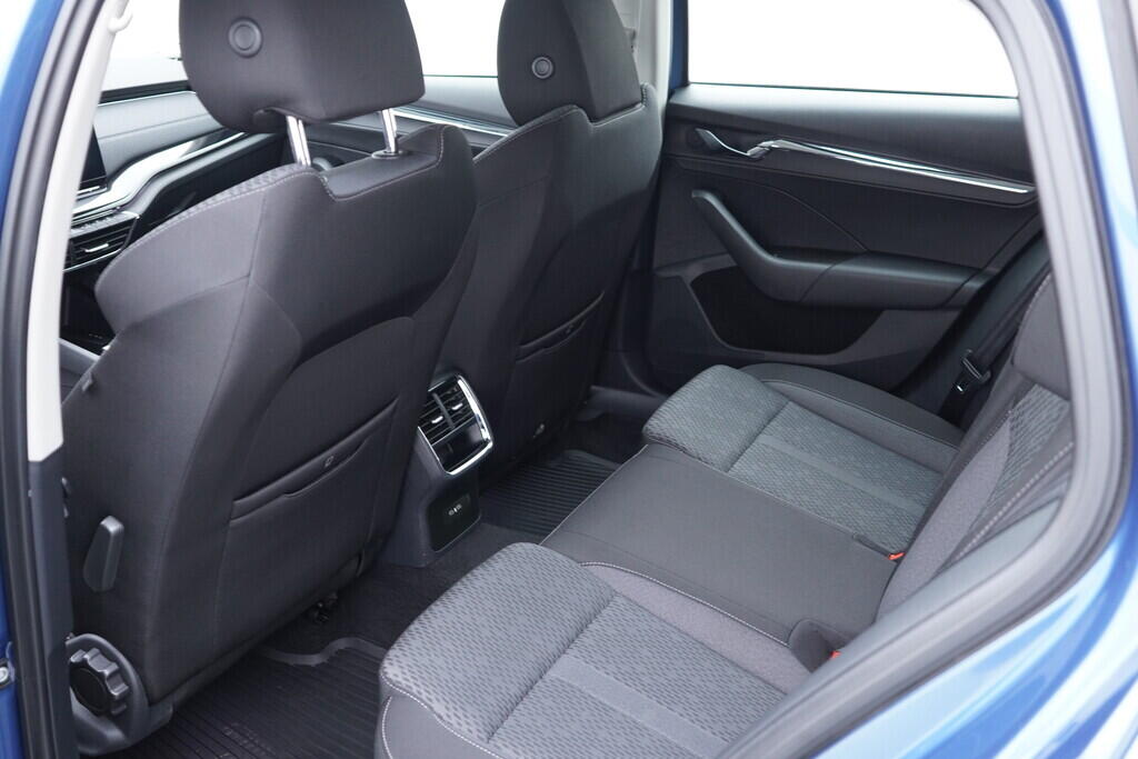 OV190V09638_36.webp_OCTAVIA Style 2.0 TDI 110 kW automat, DPH