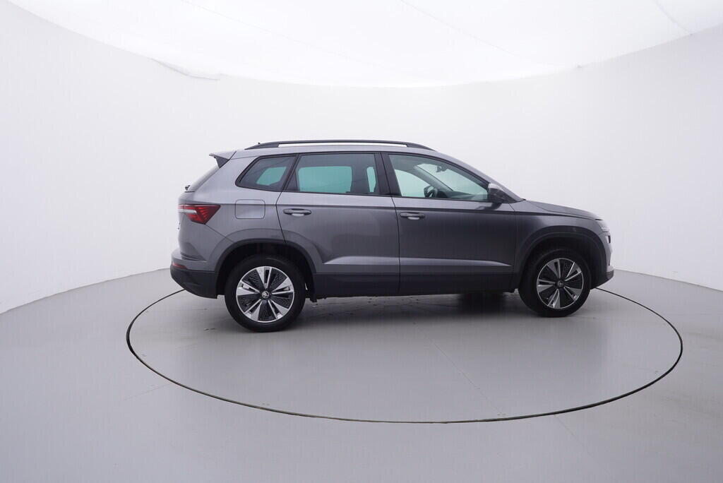 OV190V09640_15.webp_KAROQ Style 1.0 TSI 81 kW manuál