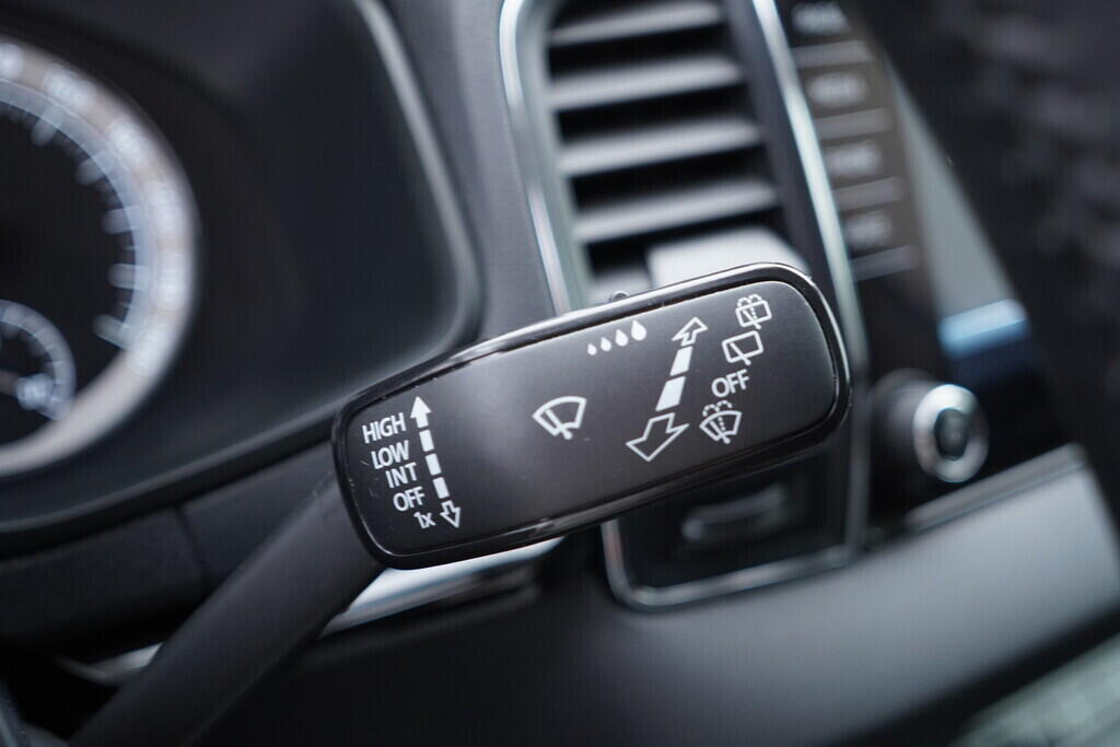 OV190V09640_24.webp_KAROQ Style 1.0 TSI 81 kW manuál