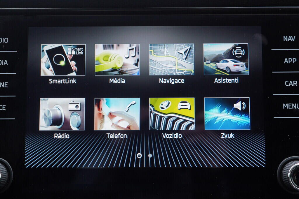 OV190V09640_27.webp_KAROQ Style 1.0 TSI 81 kW manuál