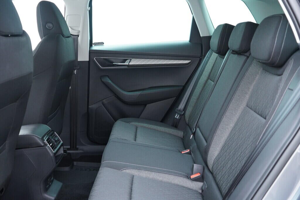 OV190V09640_36.webp_KAROQ Style 1.0 TSI 81 kW manuál