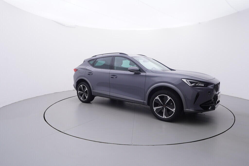 OV190V09642_16.webp_FORMENTOR  1.5  110 kW manuál, DPH