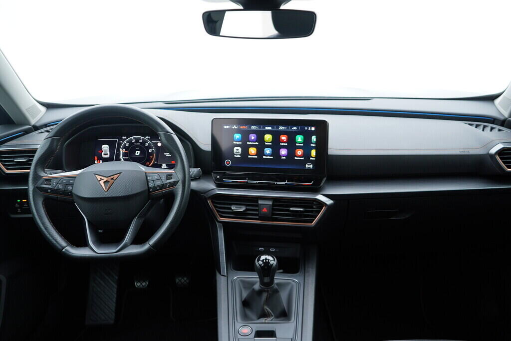 OV190V09642_25.webp_FORMENTOR  1.5  110 kW manuál, DPH