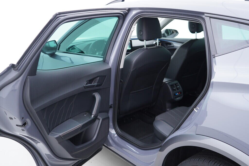 OV190V09642_35.webp_FORMENTOR  1.5  110 kW manuál, DPH