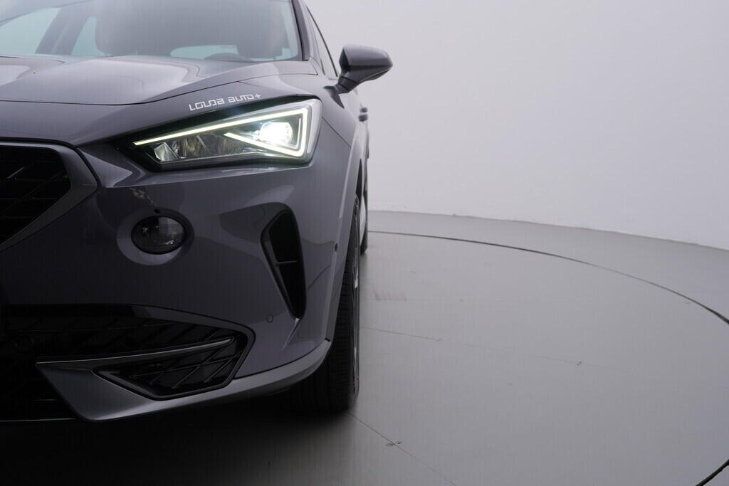 OV190V09642_43.webp_FORMENTOR  1.5  110 kW manuál, DPH