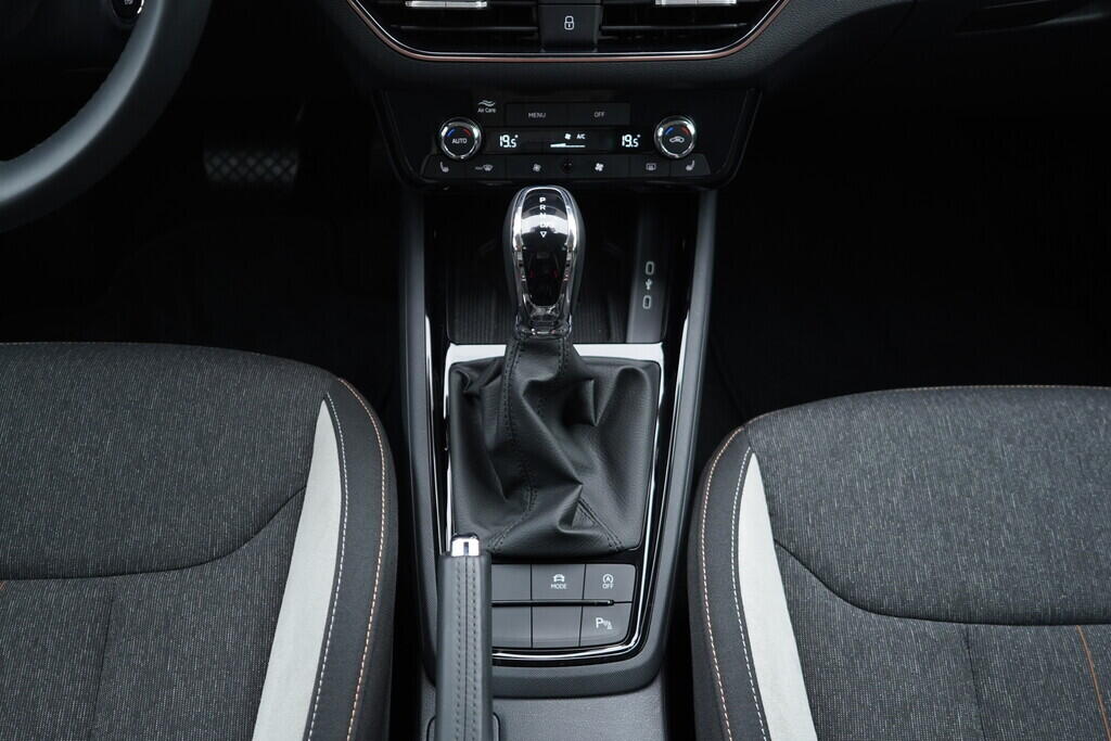 OV190V09650_32.webp_SCALA Top Selection 1.0 TSI 110 kW automat, DPH