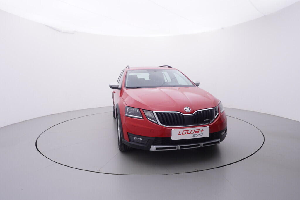 OV190V09654_17.webp_OCTAVIA Scout 2.0 TSI 140 kW automat, DPH