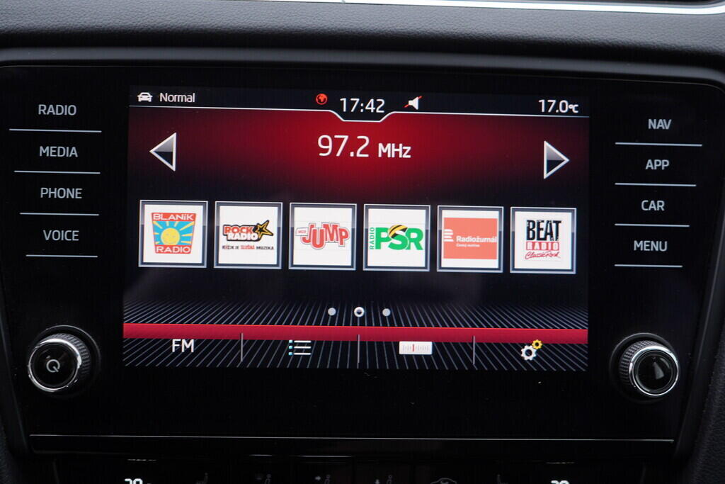 OV190V09654_31.webp_OCTAVIA Scout 2.0 TSI 140 kW automat, DPH