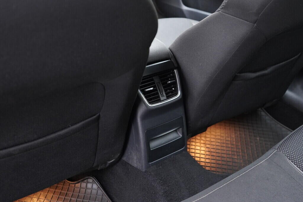 OV190V09654_39.webp_OCTAVIA Scout 2.0 TSI 140 kW automat, DPH