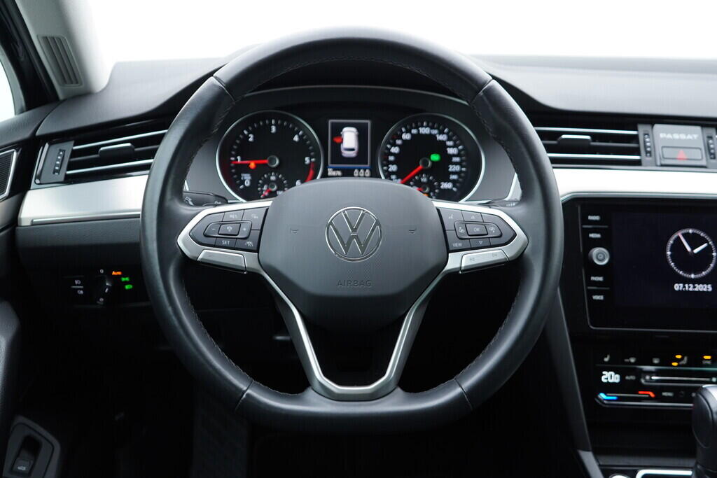 OV190V09655_27.webp_PASSAT VARIANT Elegance 2.0 TDI 110 kW automat, DPH
