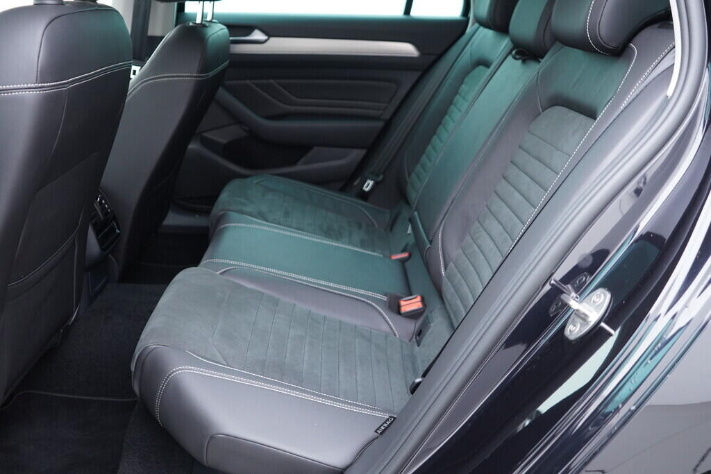 OV190V09655_37.webp_PASSAT VARIANT Elegance 2.0 TDI 110 kW automat, DPH