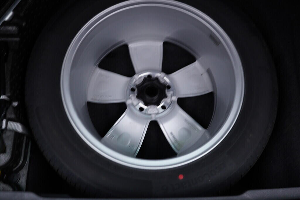 OV190V09655_42.webp_PASSAT VARIANT Elegance 2.0 TDI 110 kW automat, DPH