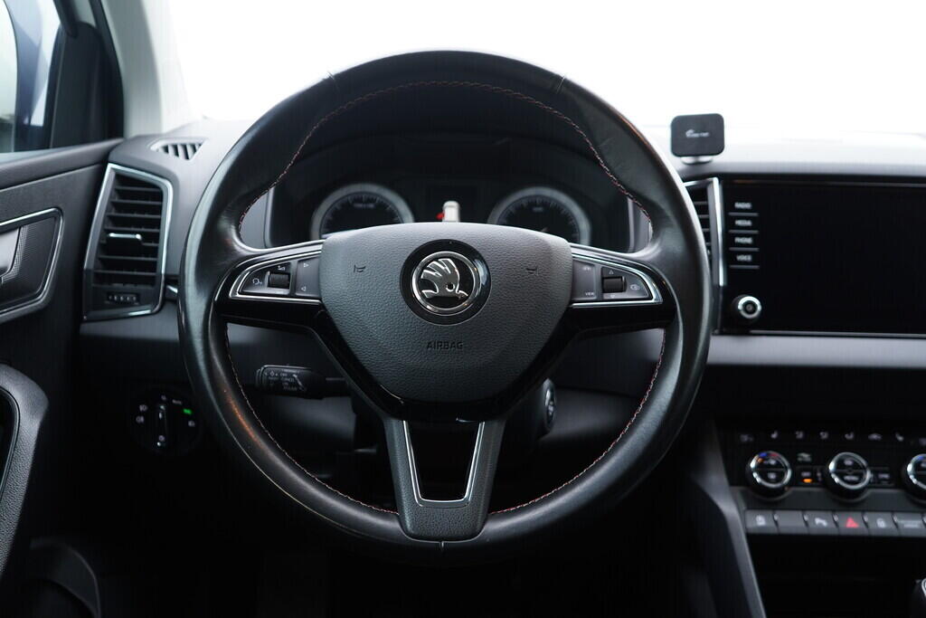 OV190V09657_27.webp_KAROQ Edition 100 1.6 TDI 85 kW manuál