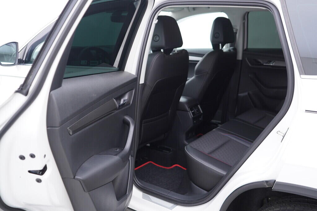 OV190V09657_35.webp_KAROQ Edition 100 1.6 TDI 85 kW manuál