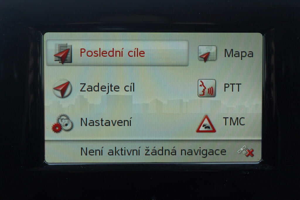 OV190V09659_27.webp_GLA Style 1.6  115 kW manuál