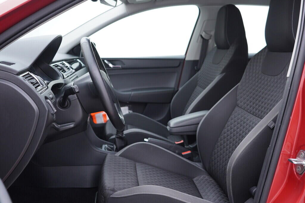 OV190V09660_22.webp_RAPID Style 1.2 TSI 81 kW manuál