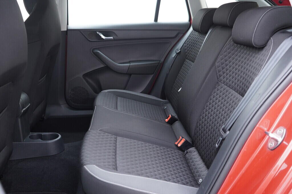 OV190V09660_32.webp_RAPID Style 1.2 TSI 81 kW manuál