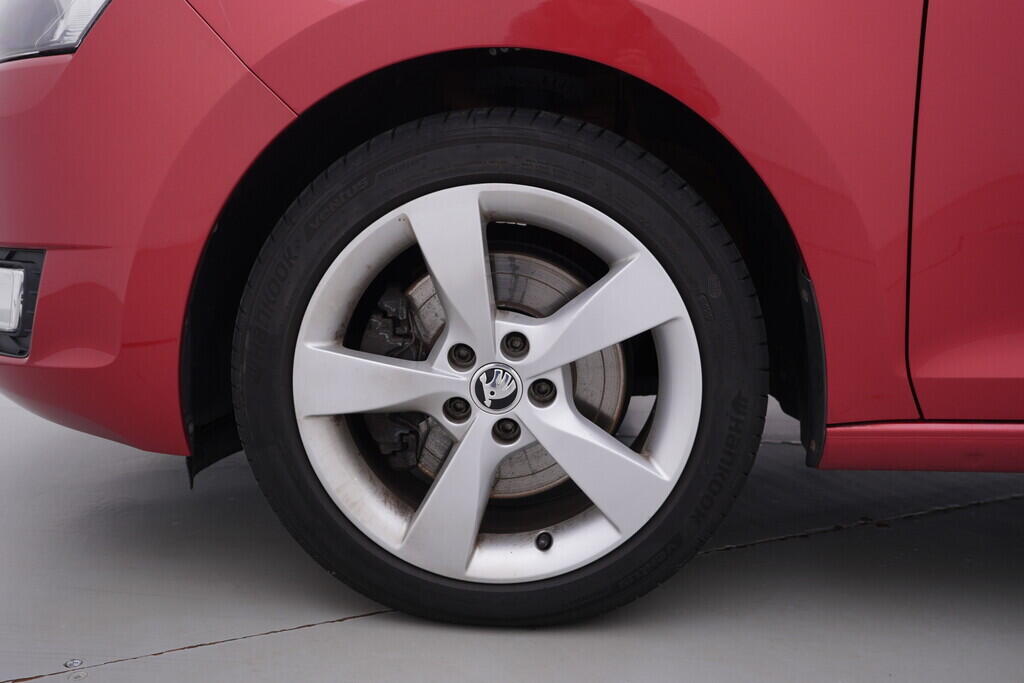 OV190V09660_34.webp_RAPID Style 1.2 TSI 81 kW manuál