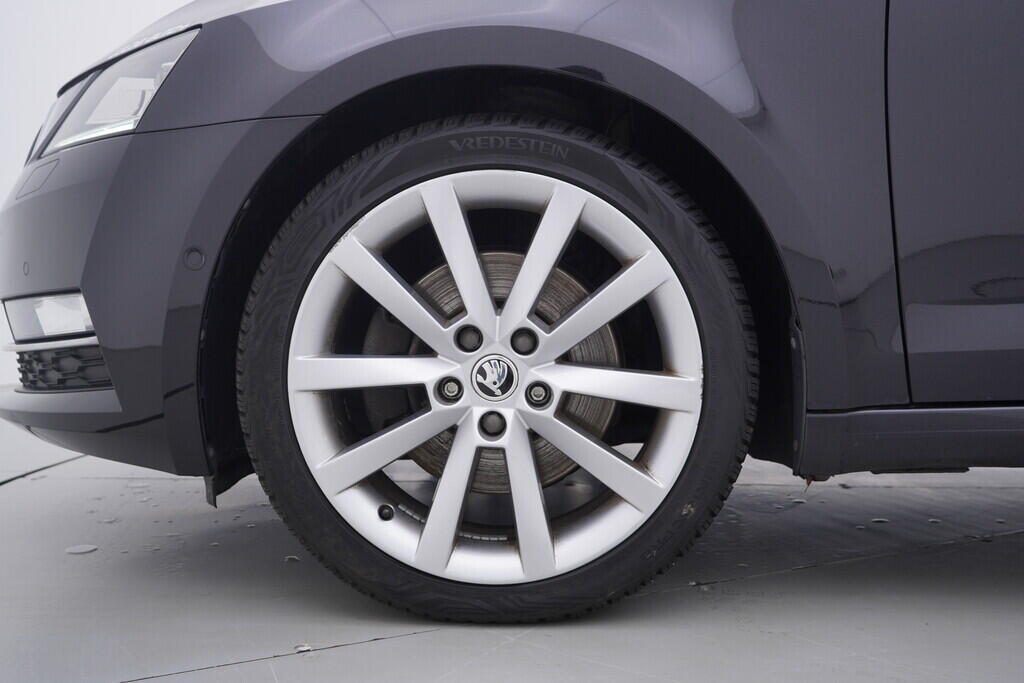 OV190V09663_42.webp_OCTAVIA Style 1.5 TSI 110 kW automat