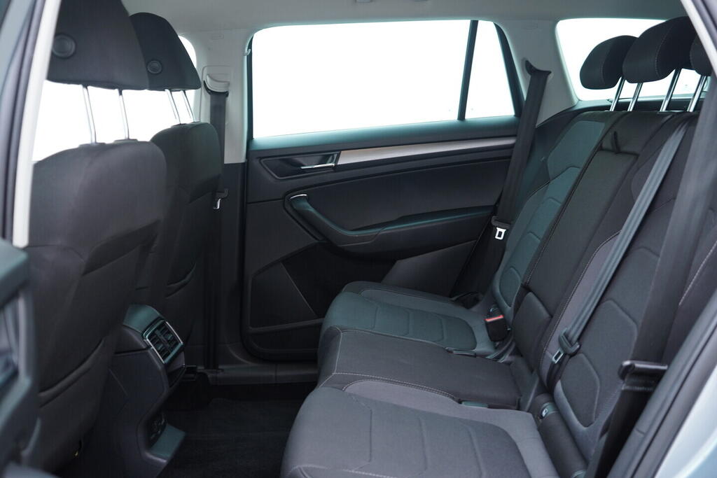 OV190V09664_36.webp_KODIAQ Bussines 2.0 TDI 110 kW automat