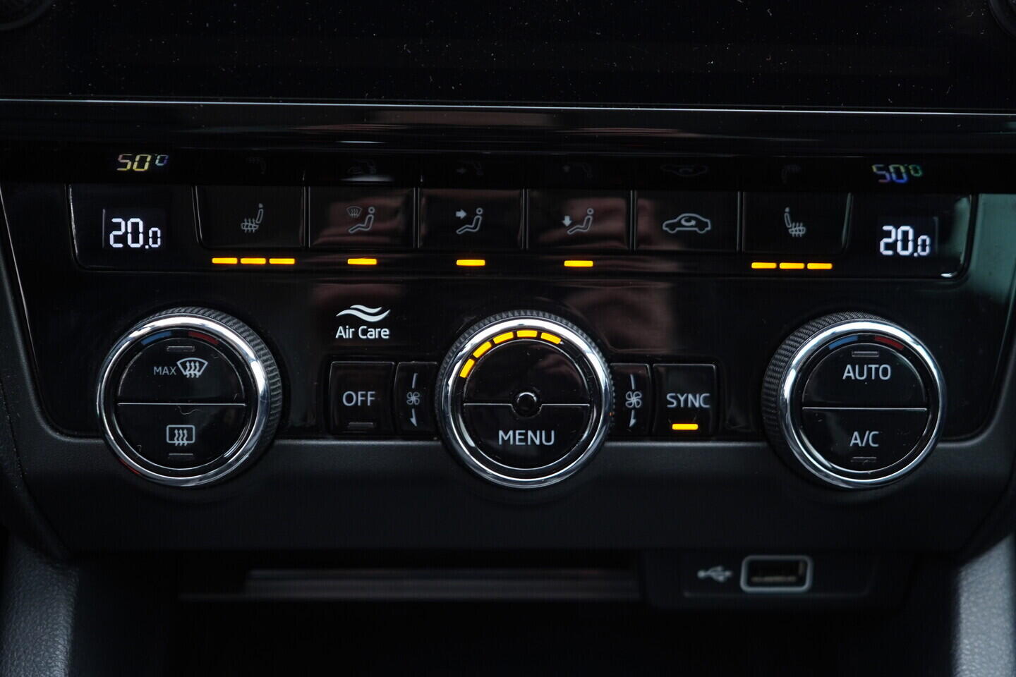 OV190V09665_33.webp_OCTAVIA Bussines 1.0 TSI 85 kW manuál