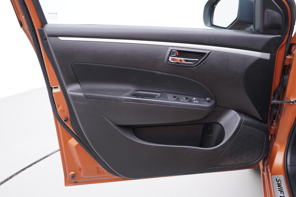 OV190V09667_19.webp_SWIFT  1.2 K12B 69 kW manuál