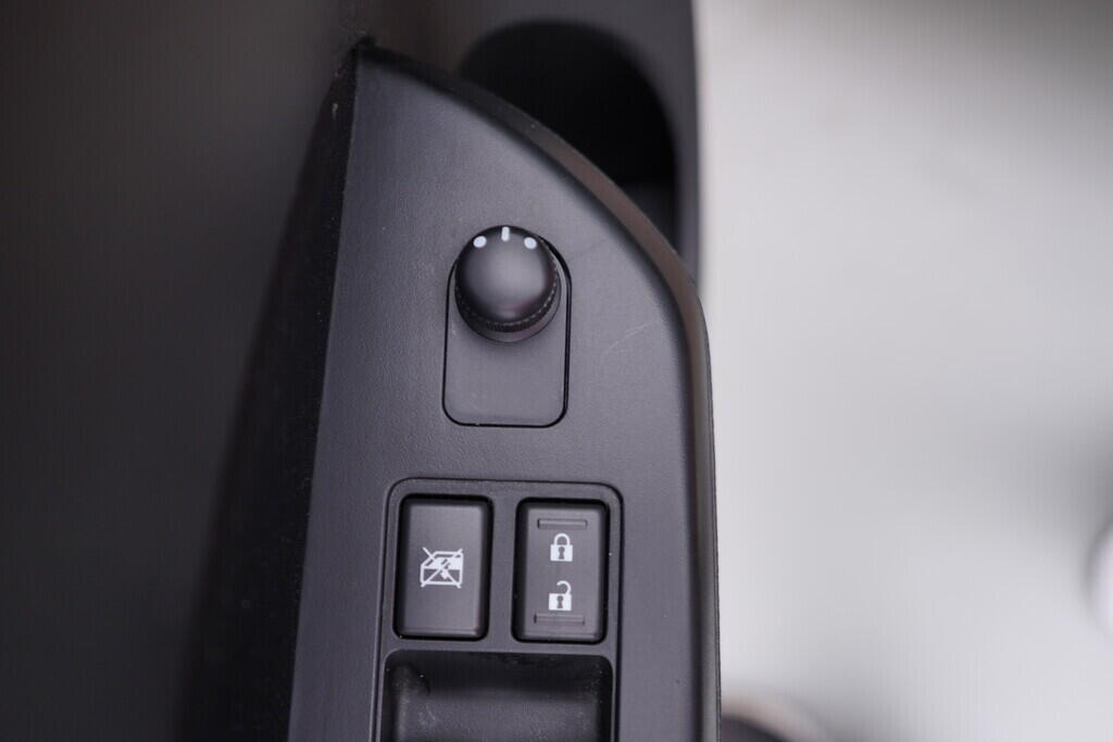 OV190V09667_21.webp_SWIFT  1.2 K12B 69 kW manuál