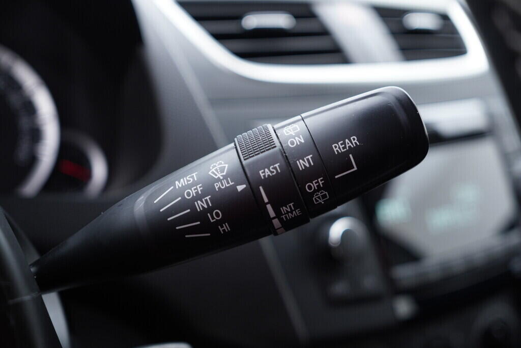 OV190V09667_25.webp_SWIFT  1.2 K12B 69 kW manuál