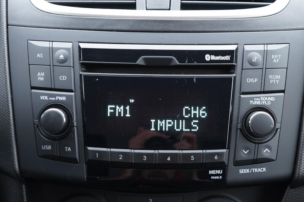 OV190V09667_28.webp_SWIFT  1.2 K12B 69 kW manuál