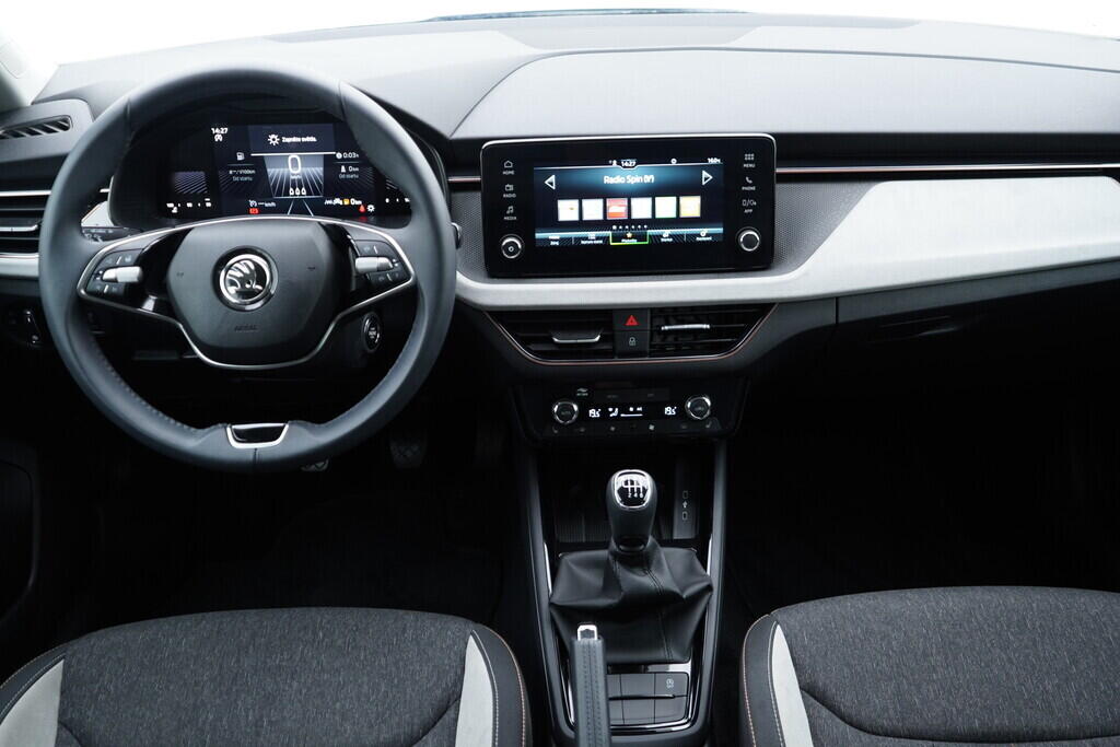 OV190V09668_25.webp_SCALA Top Selection 1.0 TSI 85 kW manuál, DPH