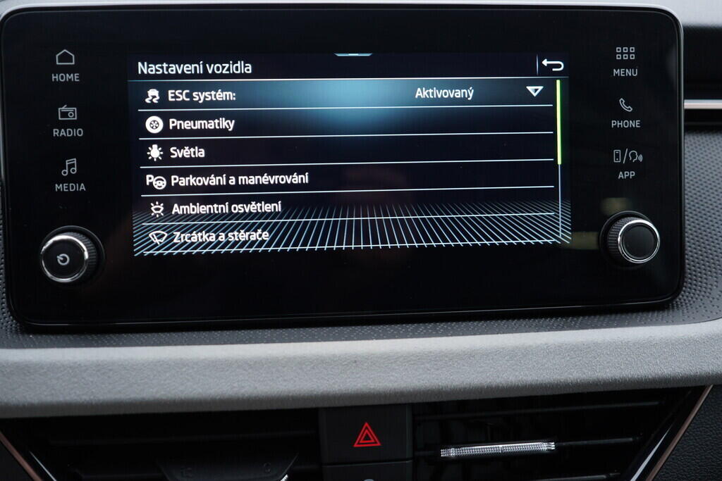 OV190V09668_30.webp_SCALA Top Selection 1.0 TSI 85 kW manuál, DPH