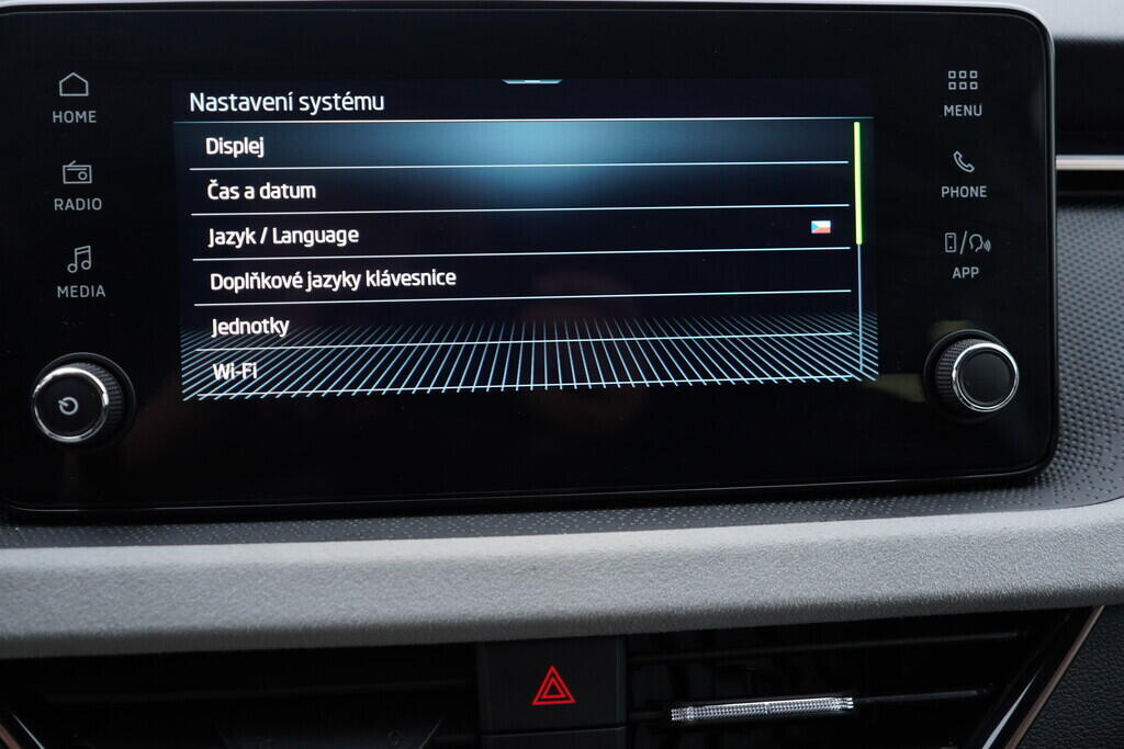 OV190V09668_33.webp_SCALA Top Selection 1.0 TSI 85 kW manuál, DPH