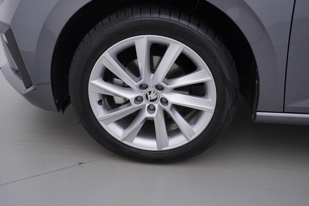 OV190V09668_44.webp_SCALA Top Selection 1.0 TSI 85 kW manuál, DPH