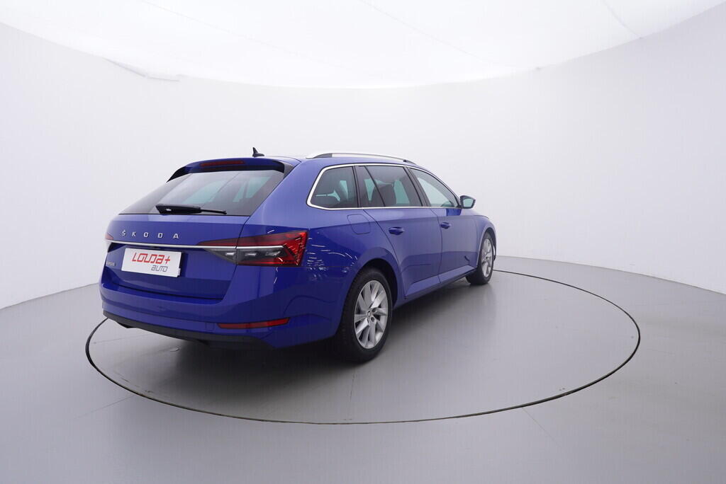 OV190V09671_14.webp_SUPERB Style 1.5 TSI 110 kW manuál, DPH