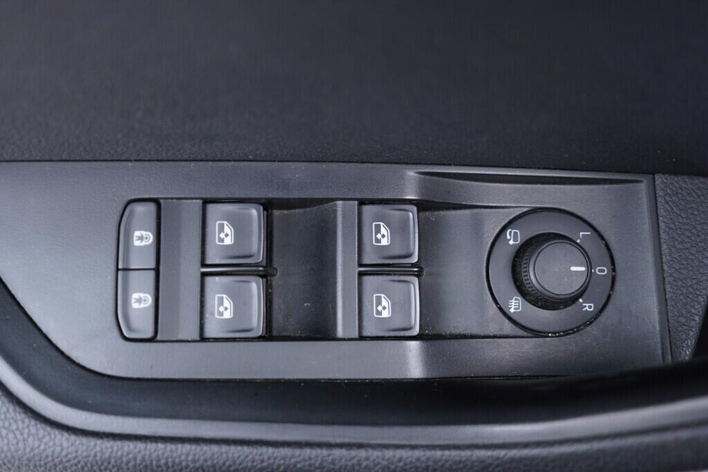 OV190V09671_20.webp_SUPERB Style 1.5 TSI 110 kW manuál, DPH