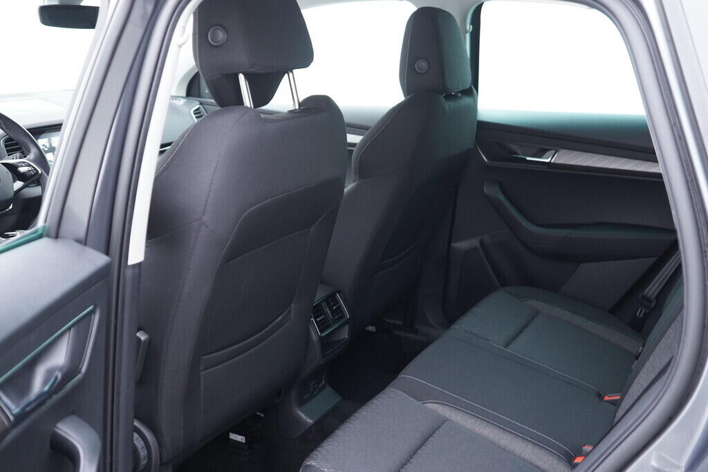 OV190V09672_39.webp_KAROQ Style 2.0 TDI 85 kW automat, DPH