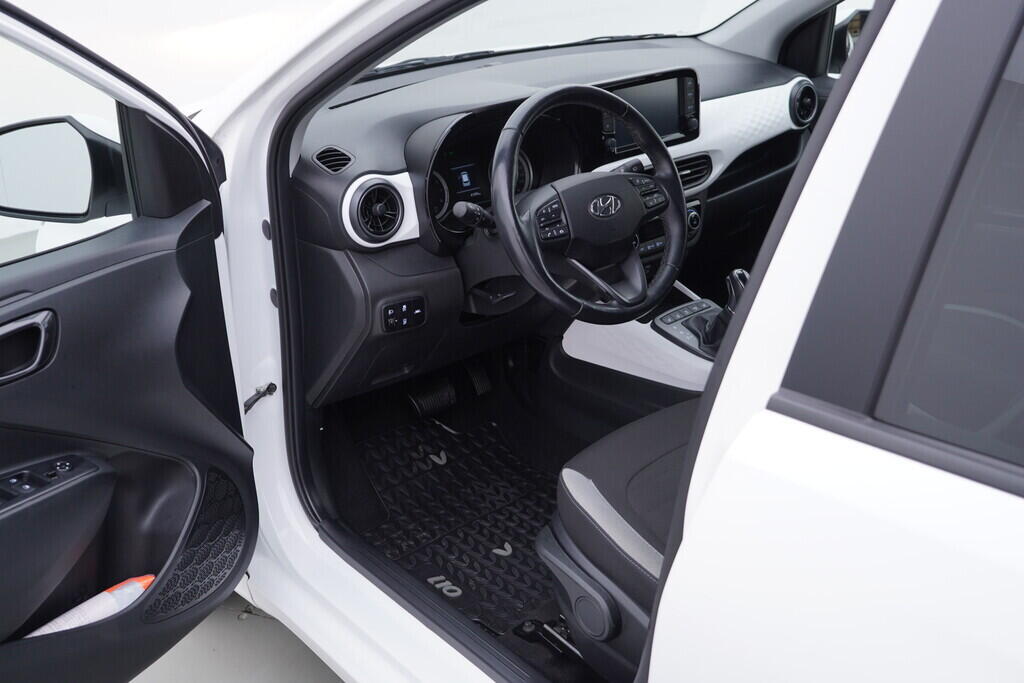 OV190V09676_18.webp_I10 Style 1.2 	G4LF 62 kW automat, DPH